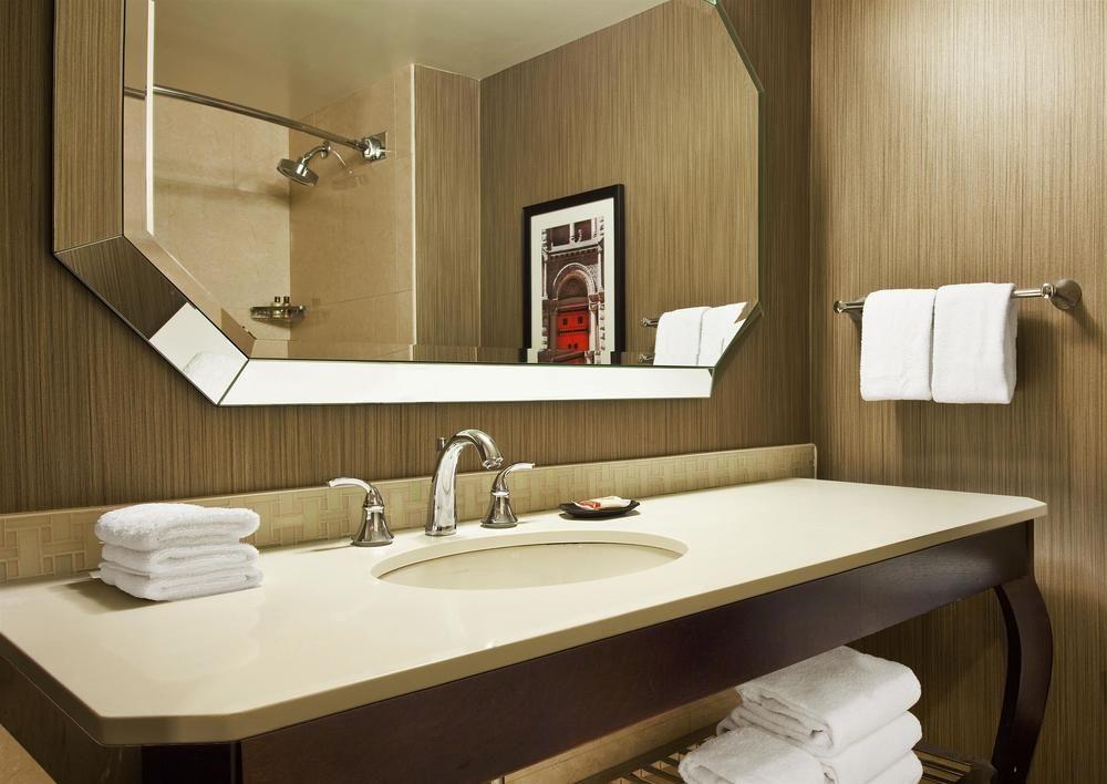 Philadelphia Marriott Old City Bagian luar foto