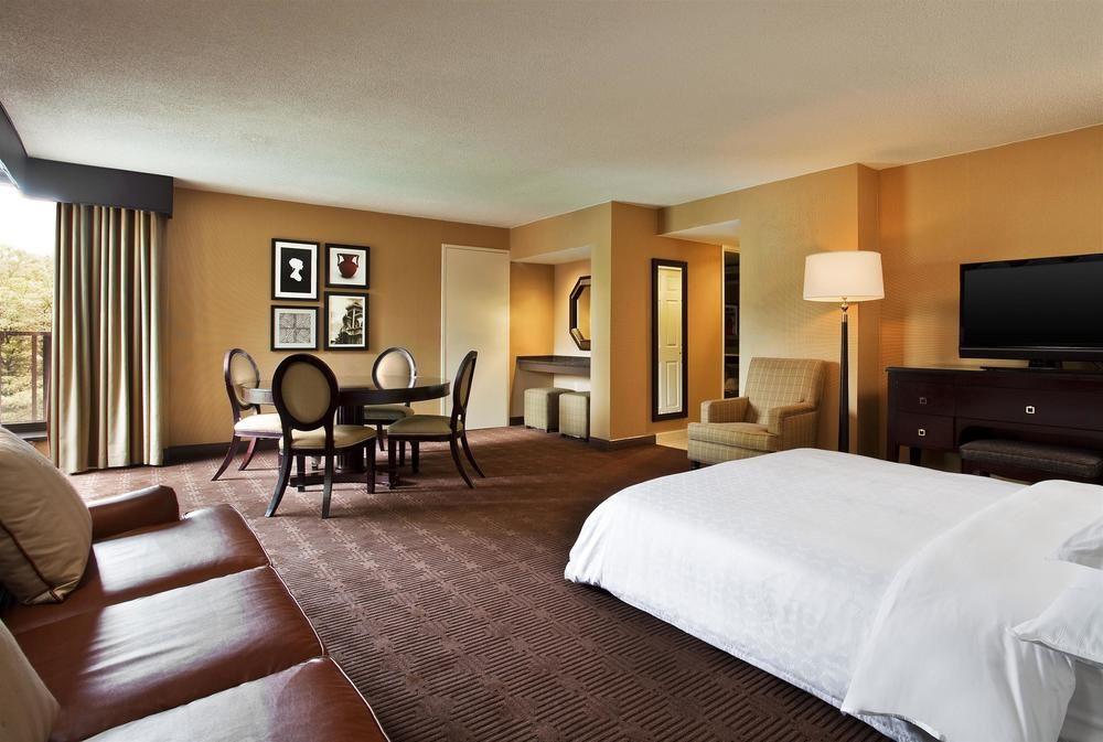 Philadelphia Marriott Old City Bagian luar foto