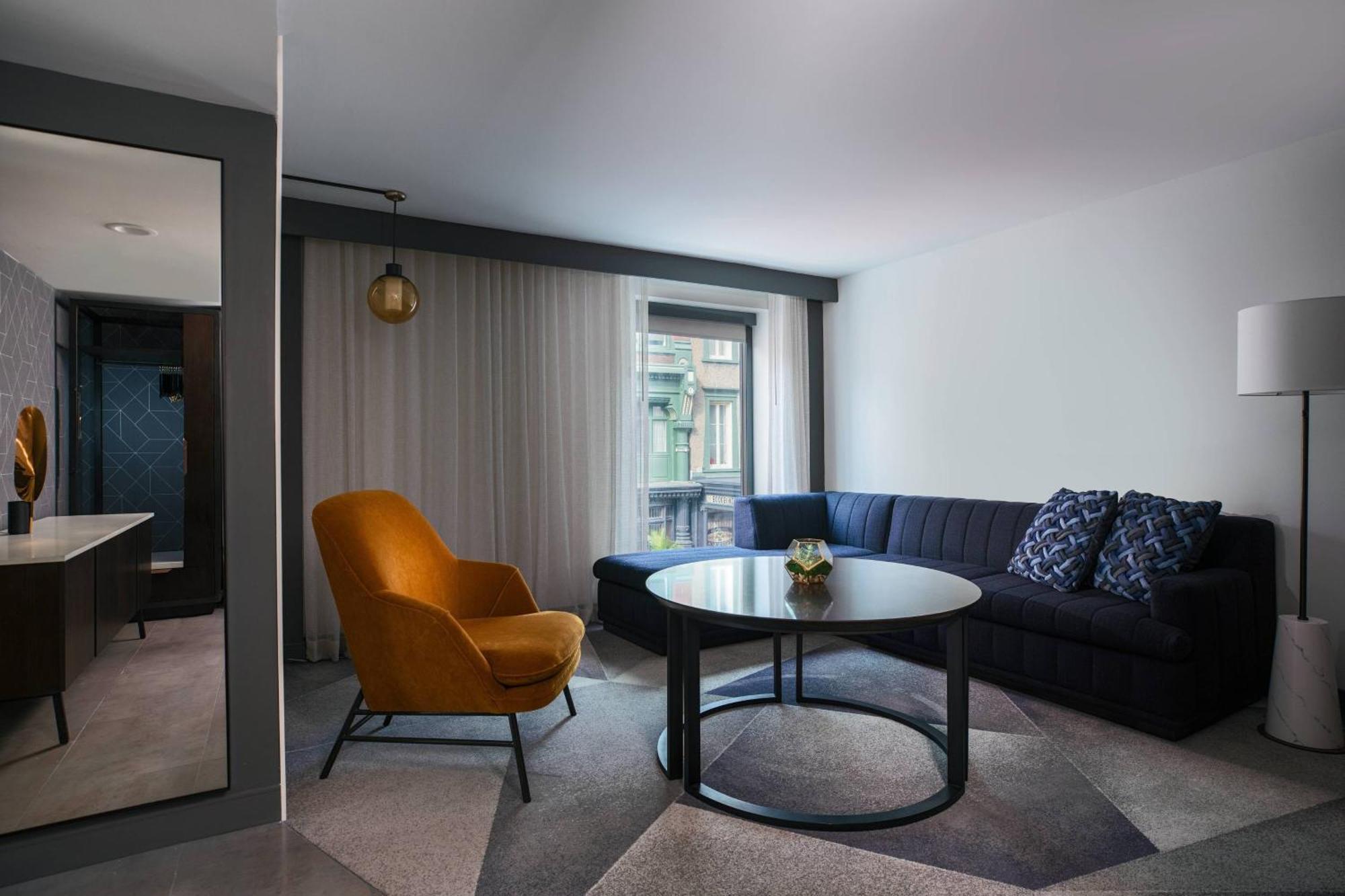 Philadelphia Marriott Old City Bagian luar foto